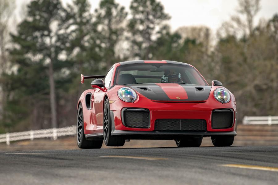  Porsche 911 GT2 RS (991) 2017 года  (NA) (фото 39 из 42)
